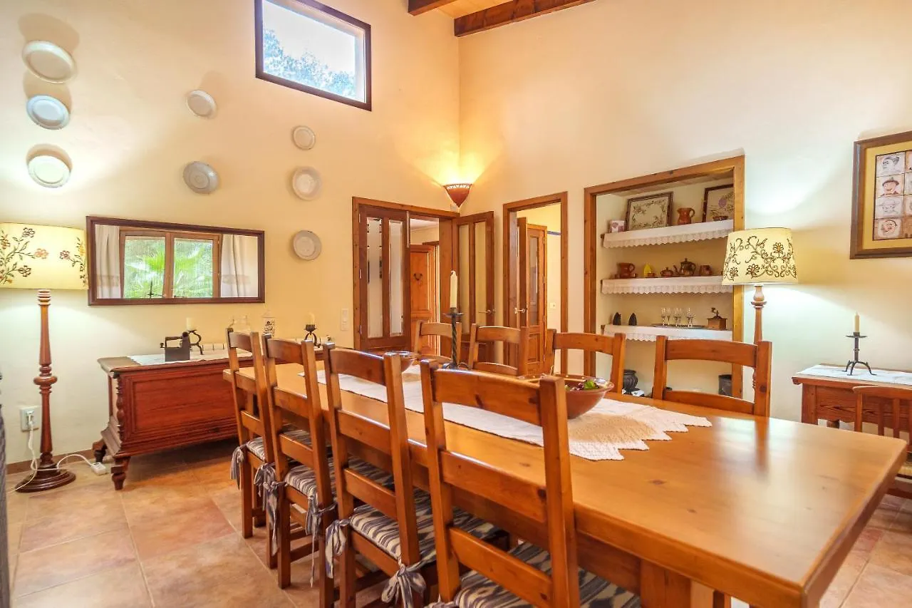 Ferragut Crestatx Villa Sa Pobla